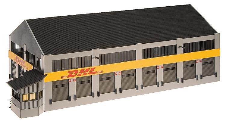 faller-130981-2-DHL-Logistikzentrum