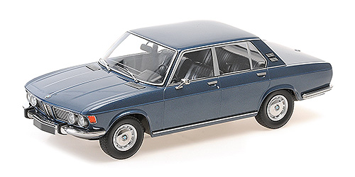 minichamps-155029200-BMW-2500-Limousine-E3-1968-blau-metallic-Erste-Serie-Alugrill