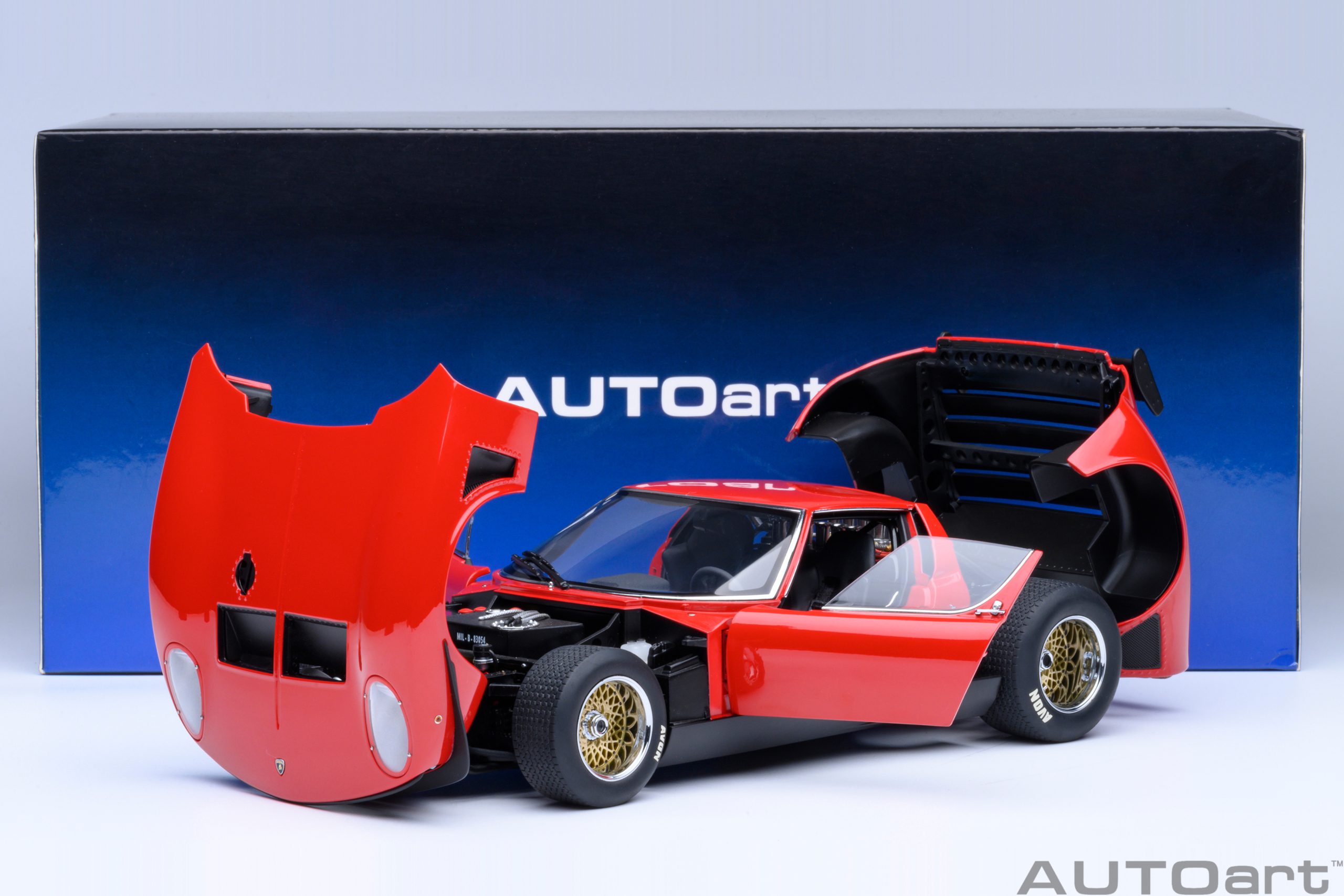 autoart-79171-7-Lamborghini-Miura-SVR-JOTA-rosso-rot-full-open