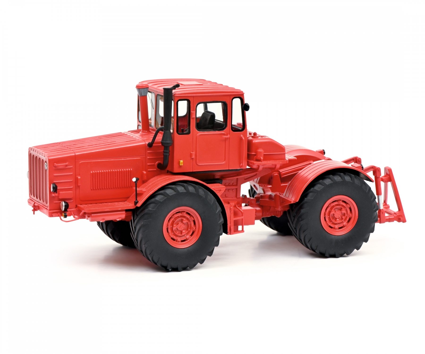 schuco-450912100-1-Kirovets-K-700-rot