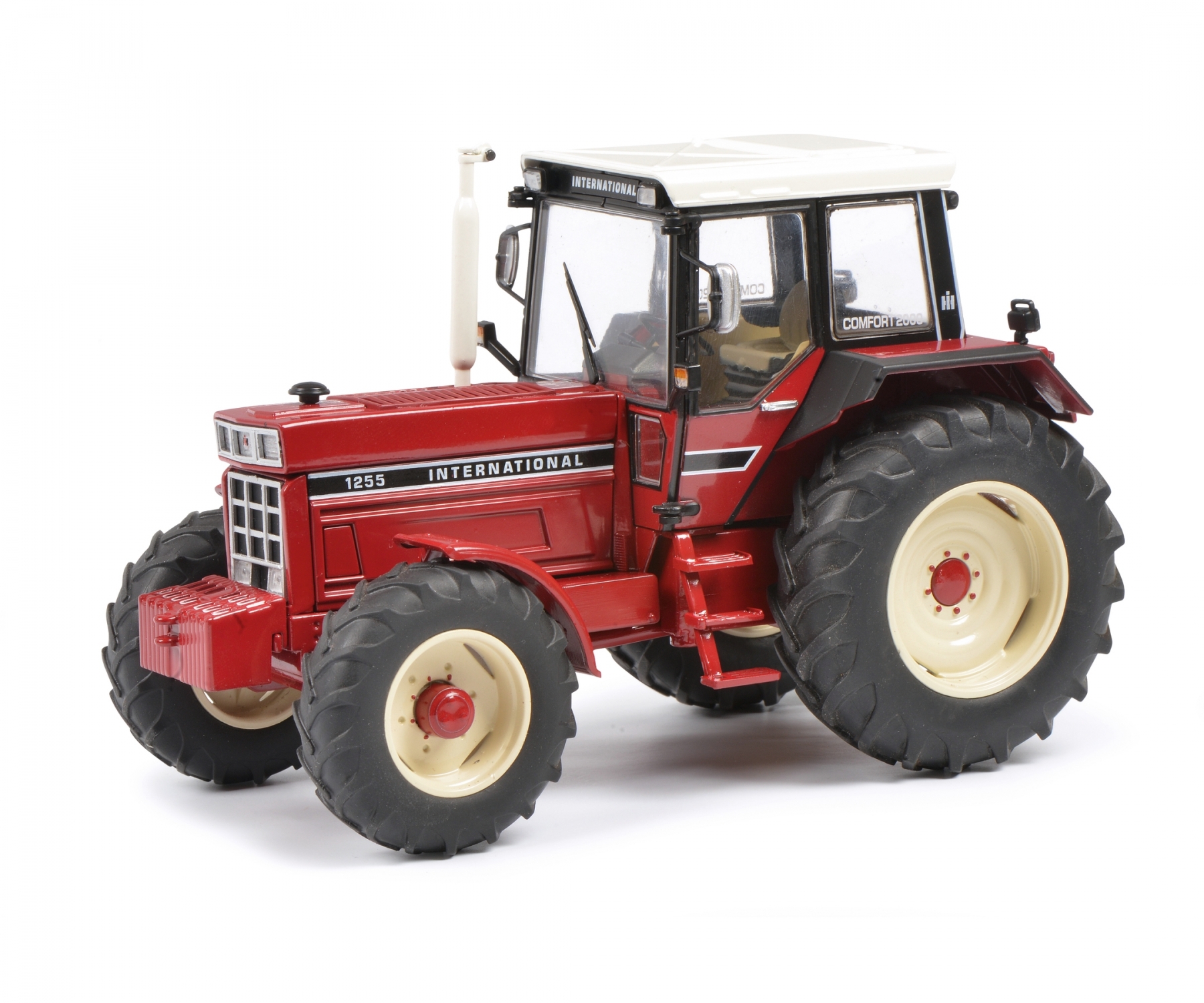 schuco-450781200-1-International-1255-Traktor