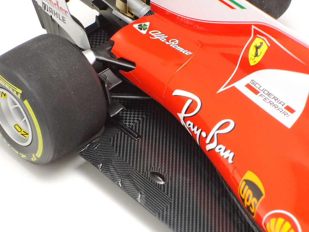 tamiya-20068-6-Ferrari-SF70H-Formel-1