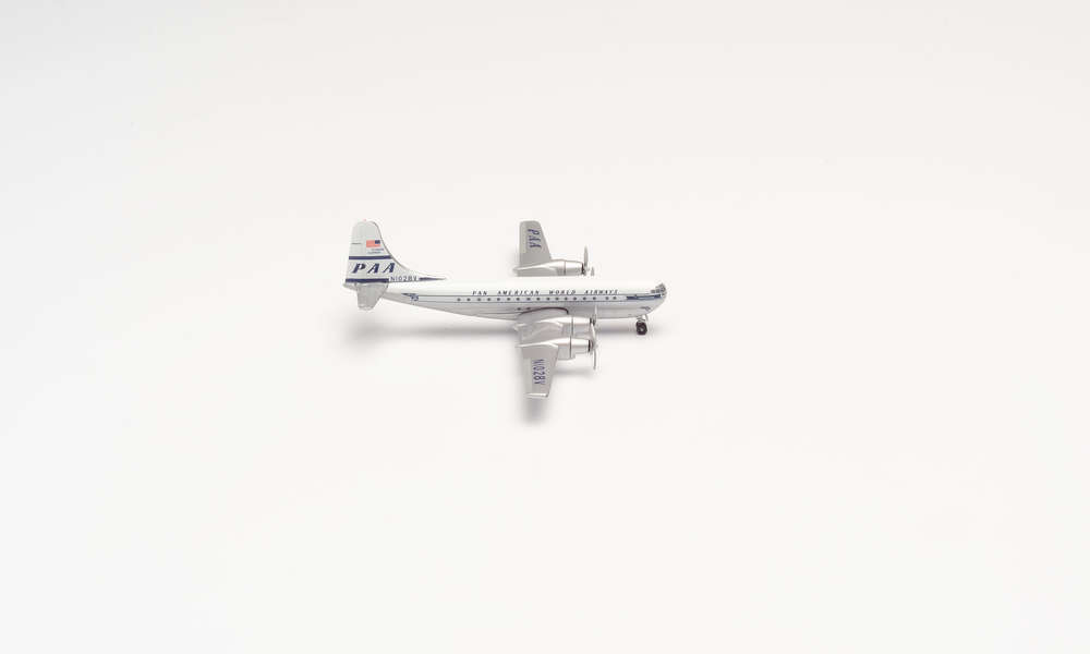 herpa-533195-PAA-Boeing-377-Stratocruiser-Clipper-Flying-Cloud-70th-Anniversary