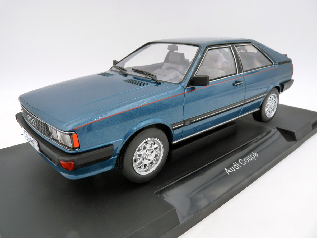 modelcargroup-MCG18315-1-Audi-Coupé-B2-türkisgrün-ihasa-metallic