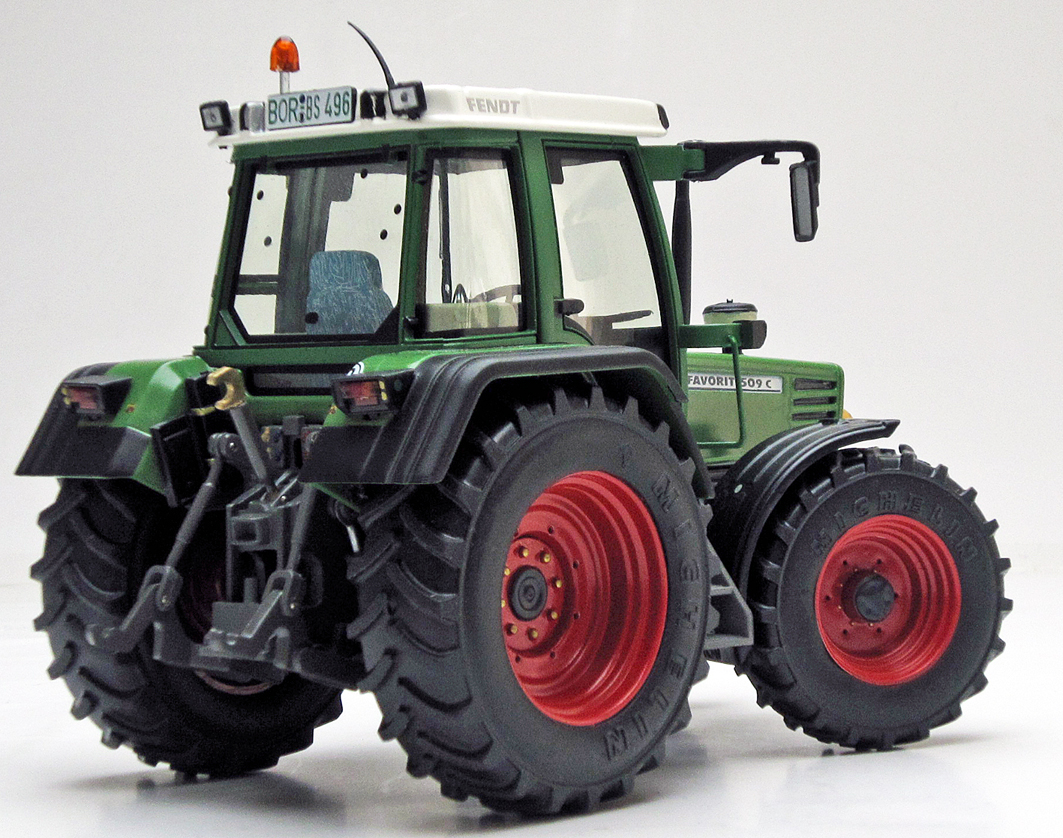 weisetoys-1063-2-Fendt-Favorit-509-C