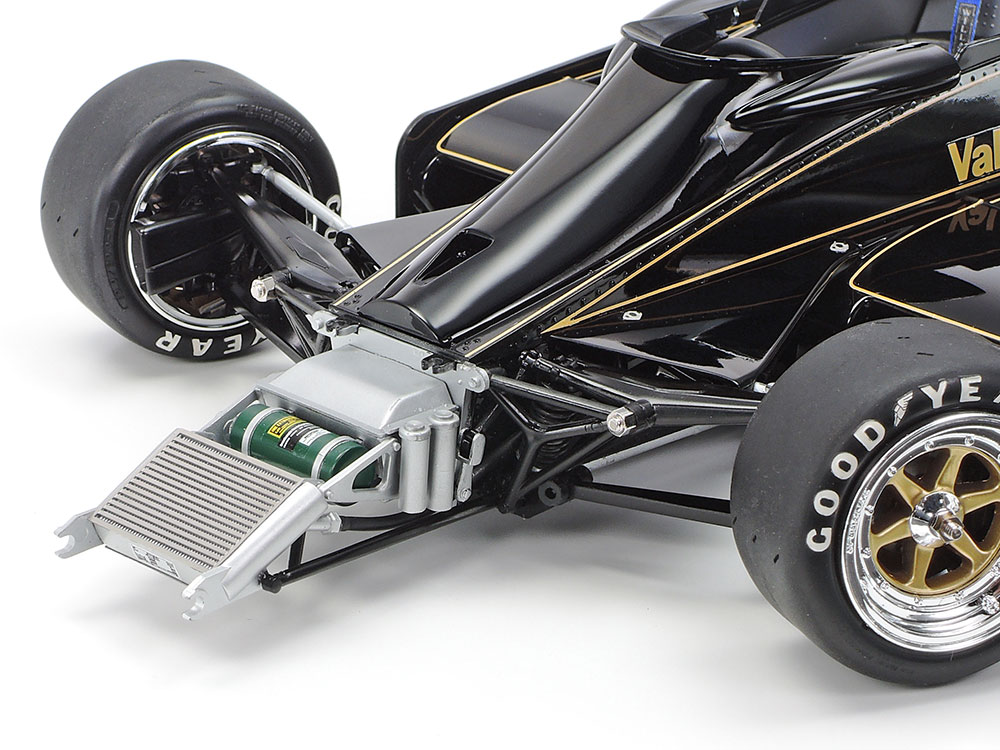 tamiya-12037-6-Lotus-type-78-Formula-1-Mario-Andretti-Ronnie-Peterson-Cooler