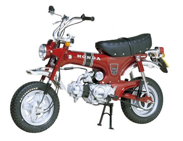 tamiya-16002-Honda-Dax-ST70-Kultbike-der-1970er-Jahre