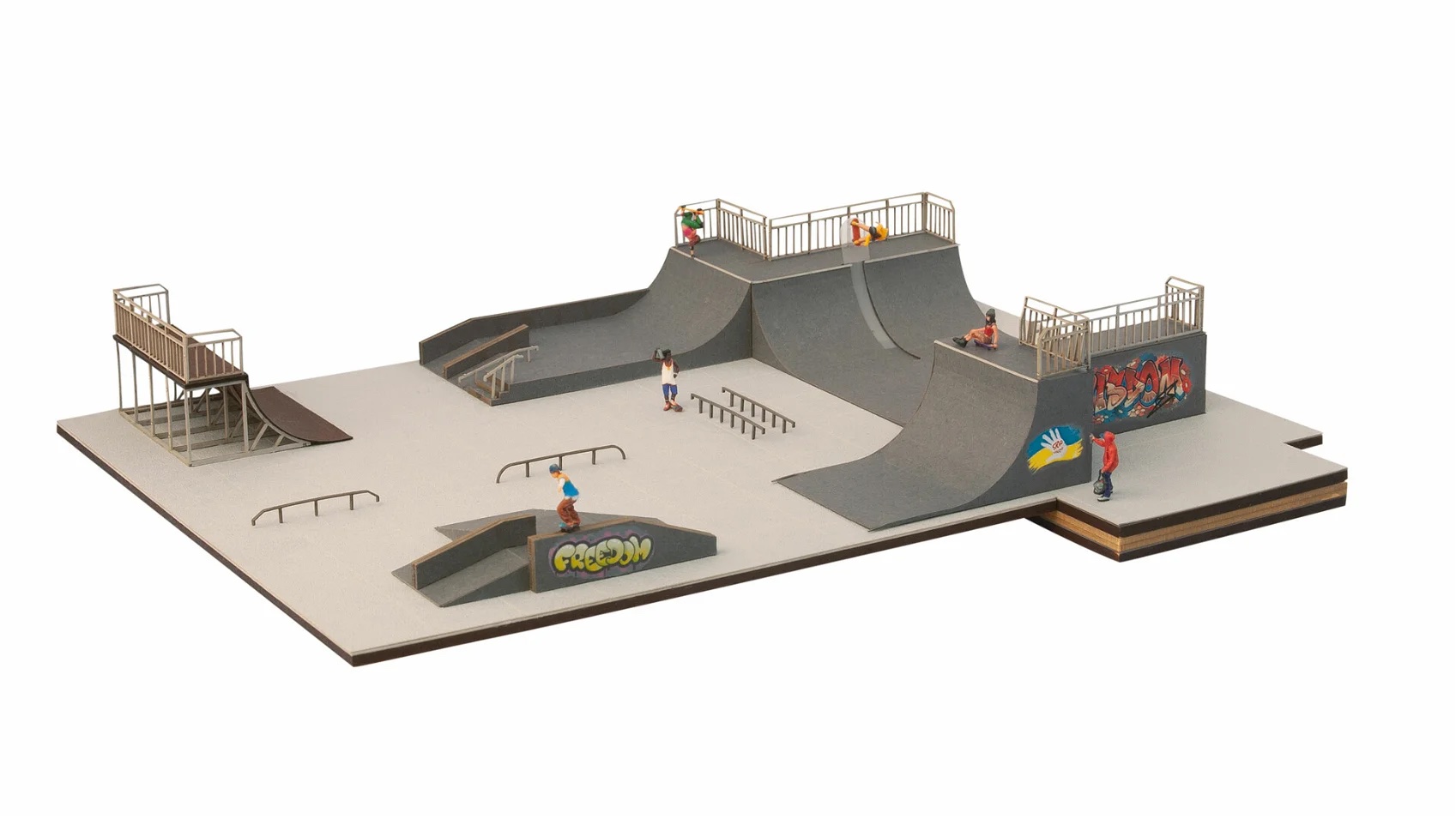 noch-66834-2-Skatepark-micro-motion-limited-edition-Übersicht