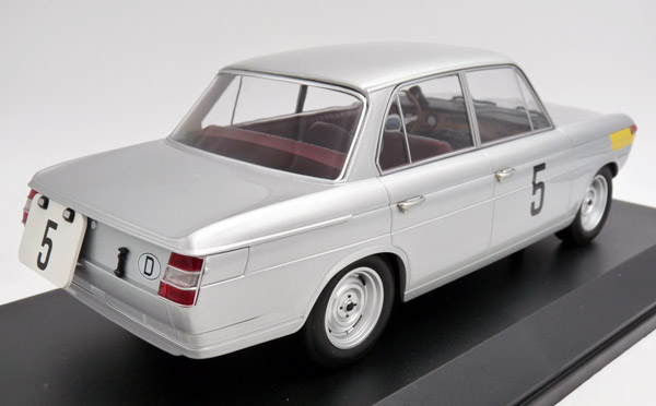 minichamps-155652905-2-BMW-1800-TiSA-Neue-Klasse-24h-Spa-1965-Hubert-Hahne-Willy-Mairesse-5-M10-Vierzylinder