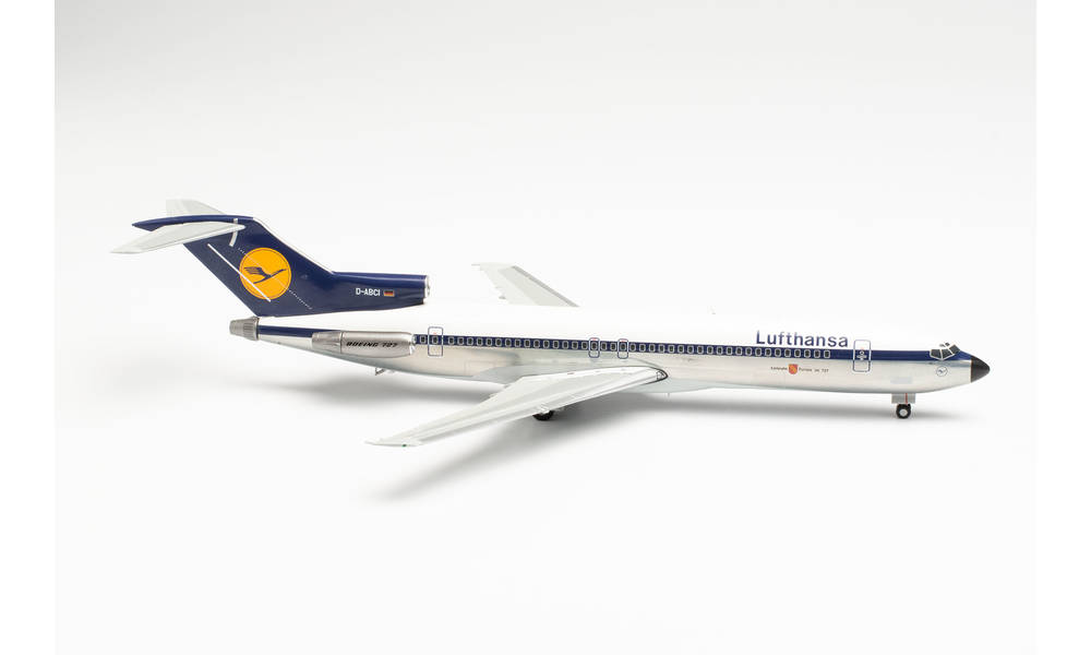 herpa-571326-Lufthansa-Boeing-727-200-D-ABCI-Karlsruhe-50th-Anniversary-of-introduction-Europa-Jet-Airliner