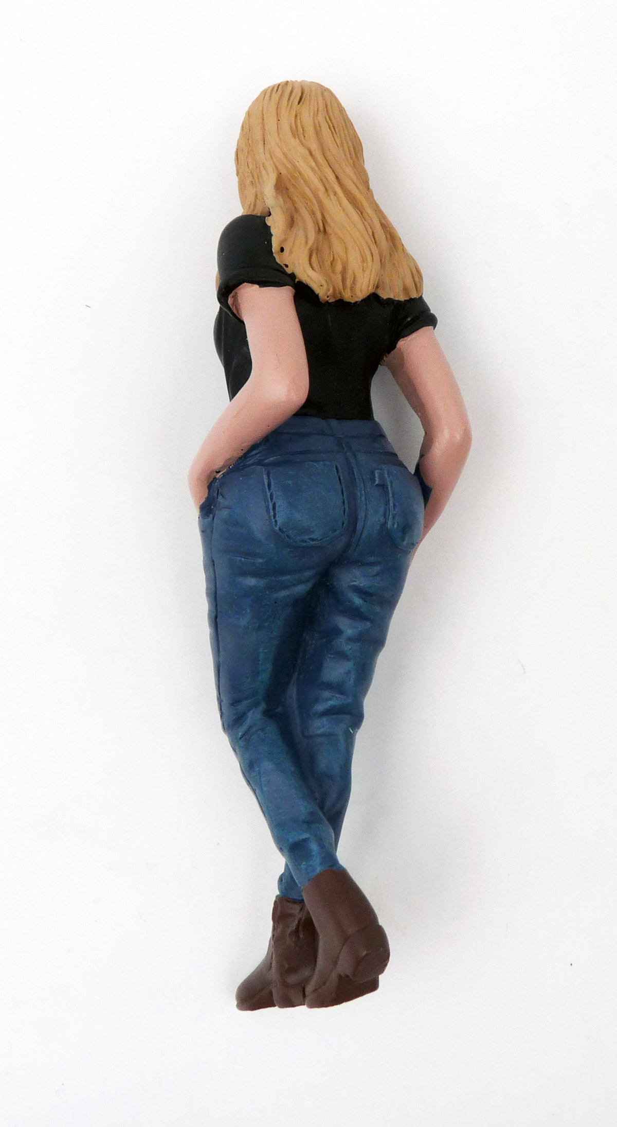 americandiorama-AD38236-3-Rachel-in-Tees-und-Jeans-Werkstatt-Schönheit