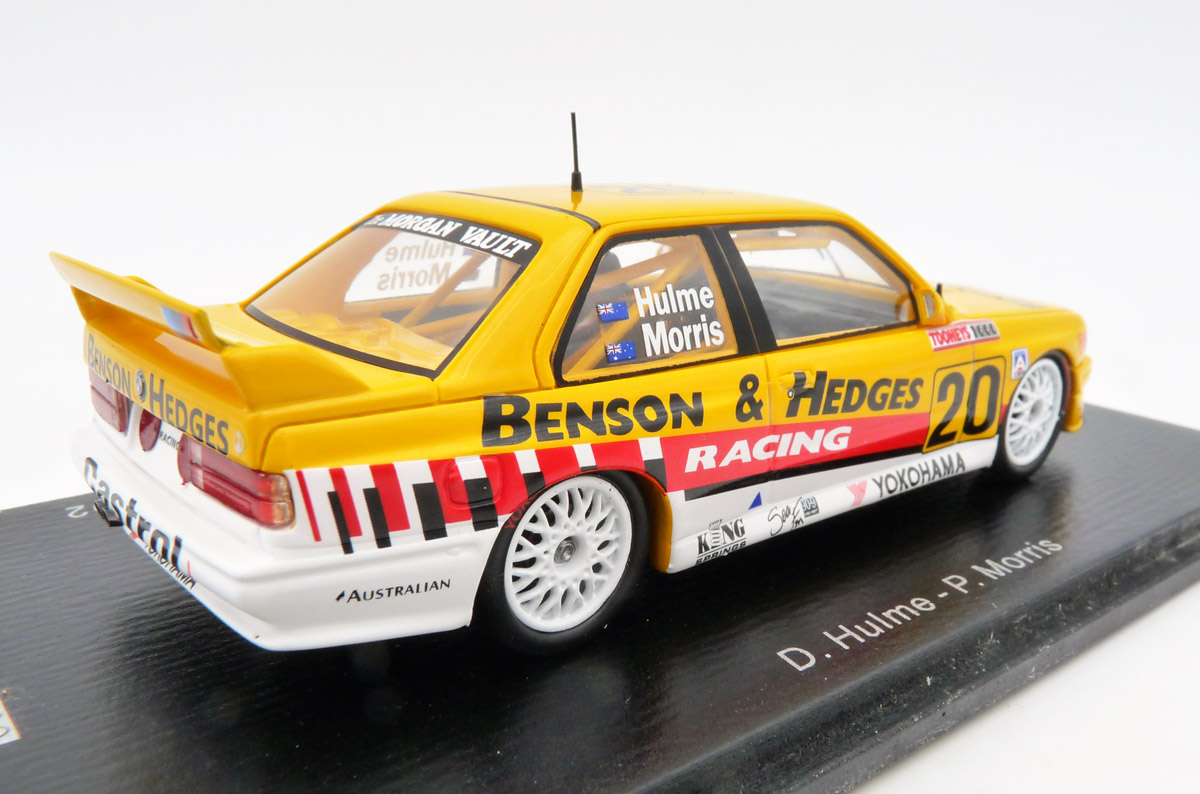 spark-AS014-2-BMW-M3-Sportevo-Bathurst-1992-Denny-Hulme-Paul-Morris-Benson-Hedges-Tooheys-1000