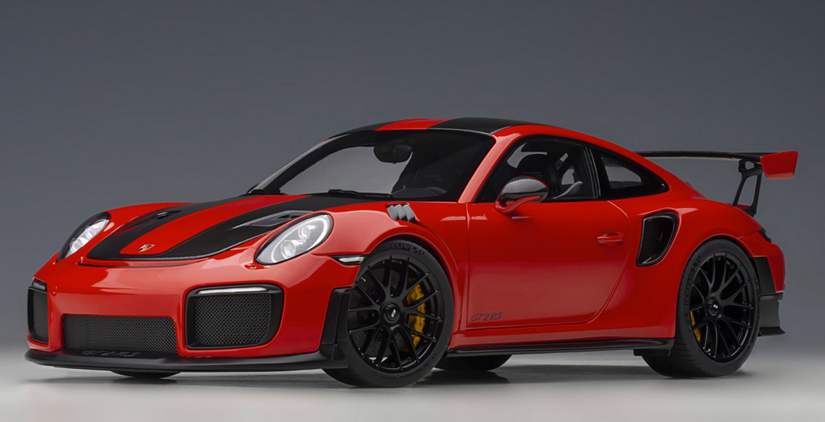 autoart-78173-1-Porsche-911-GT2-RS-Weissach-Package-guards-red-991-2 autoart-78173-1-Porsche-911-GT2-RS-Weissach-Package-guards-red-991-2