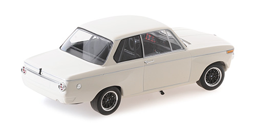 minichamps-155702600-2-BMW-2002-1970-plain-body-version-weiß-Runde-Rückleuchten-Alpina-Felgen-dreiteilig