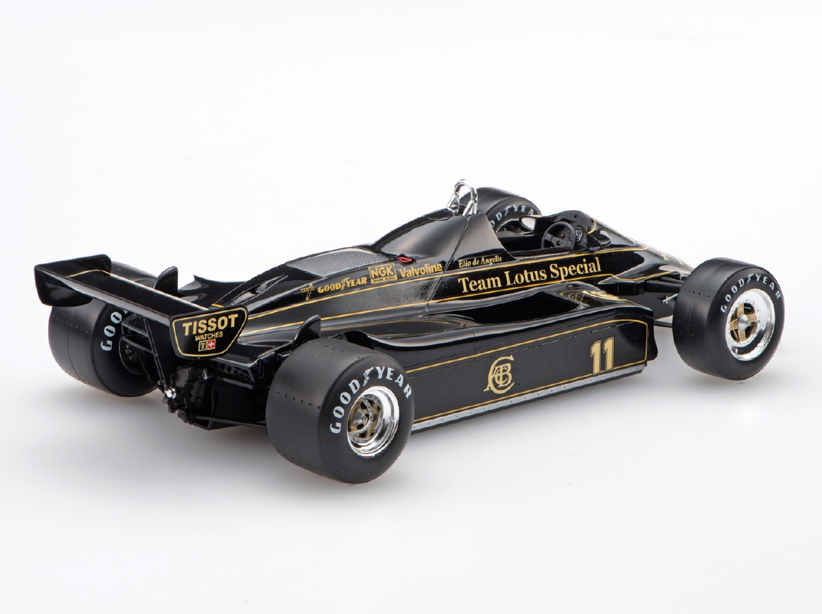 ebbro-20019-3-Lotus-Type-91-Belgian-GP-1982-Elio-de-Angelis-Nigel-Mansell