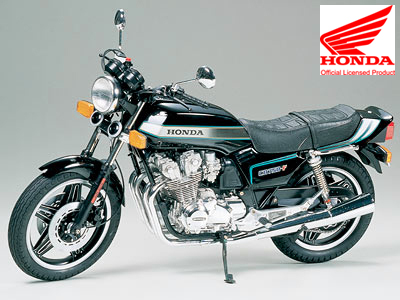 tamiya-16020-1-Honda-CB750F-Großmodell