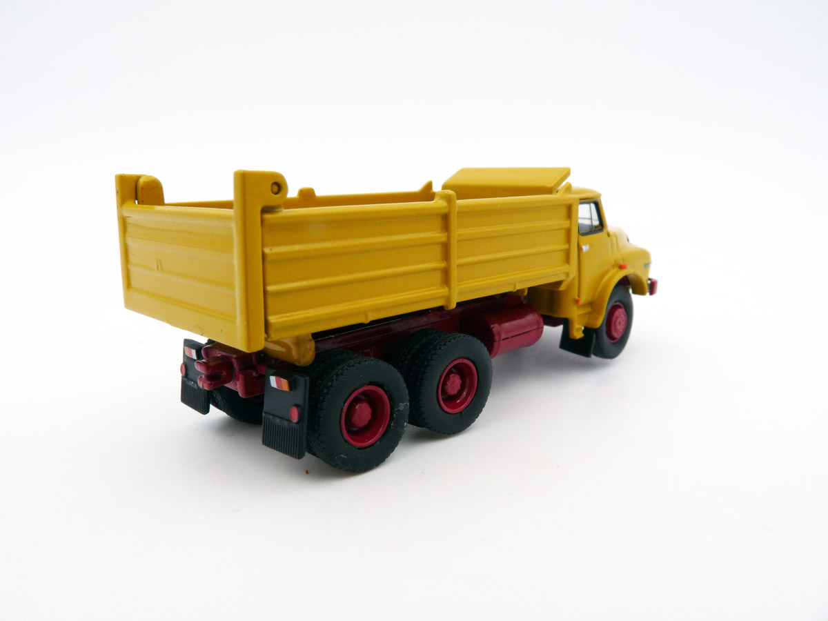 brekina-78102-2-MAN-26280-DHAK-Kipper-gelb-Langhauber-Baustellen-LKW-Klassiker