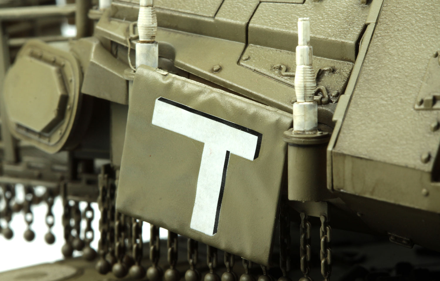 meng-TS036-3-Merkava-Mk4m-trophy-Israel-main-battle-tank