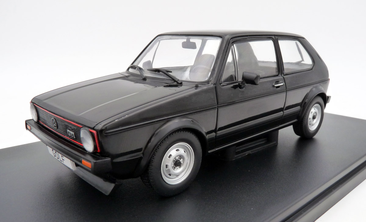 whitebox-WB124068-1-Volkswagen-VW-Golf-1-GTI-schwarz