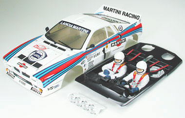 tamiya58654-1-Lancia-037-Group-B-Rallye