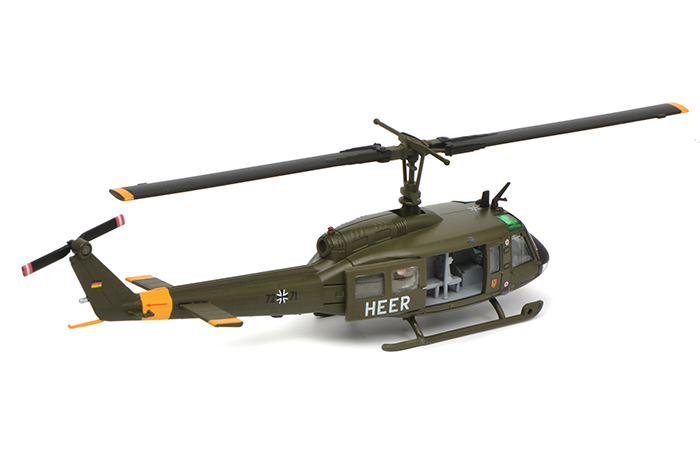 schuco-452636800-2-Bell-UH-1D-Heer