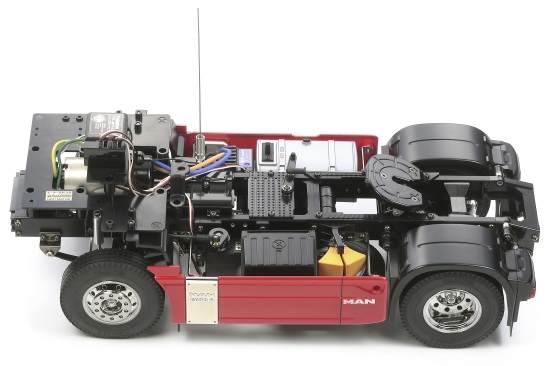 tamiya-56332-2-MAN-TGX-Red-Edition-Zugmaschine tamiya-56332-2-MAN-TGX-Red-Edition-Zugmaschine