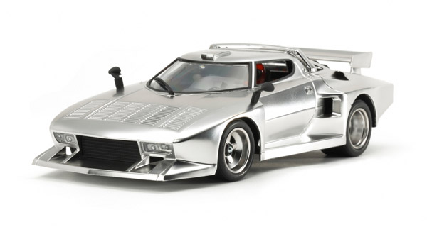 tamiya-25418-1-Lancia-Stratos-Turbo-Silver-Color-Plated-Edition