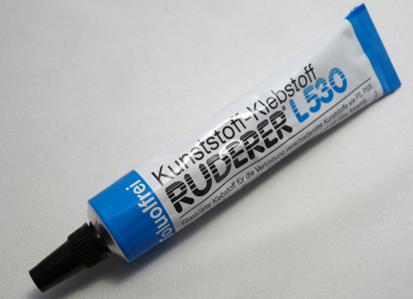 Ruderer-L530-1-Isarplast-Kunststoff-Klebstoff-glasklar-toluolfrei-Tube