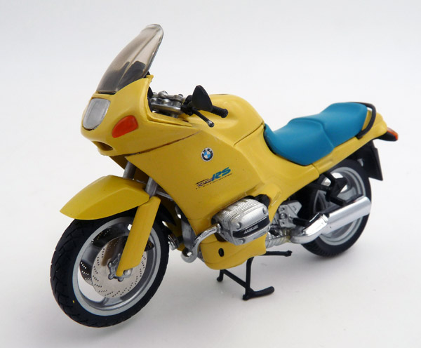 minichamps-CYCRS1104-BMW-R-1100-RS-dakargelb minichamps-CYCRS1104-BMW-R-1100-RS-dakargelb