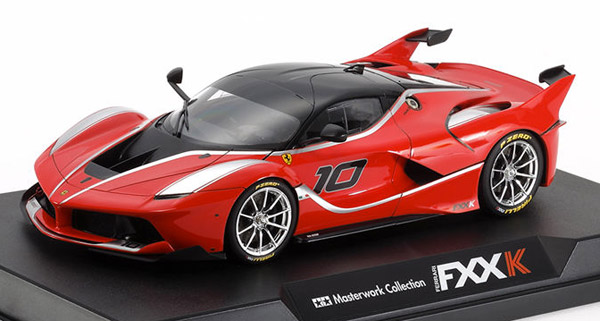 tamiya-21156-1-Ferrari-FXX-K-No-10-Masterwork-Collection