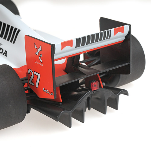 minichamps-540901827-4-McLaren-MP-4/5B-Senna-World-Champion-1990-rear-wing