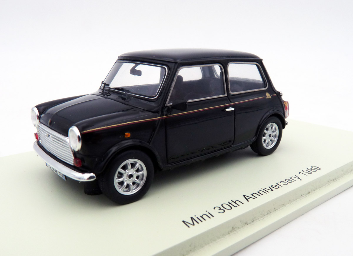 spark-S2661-1-Austin-Rover-Mini-Mk-II-30th-Anniversary-1989-schwarz