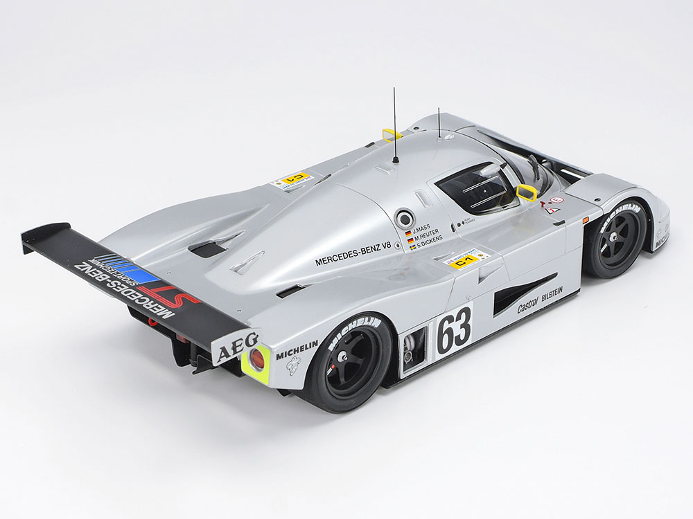 tamiya-24359-3-Sauber-Mercedes-C9-Le-Mans-1989-Gruppe-C-Silberpfleil