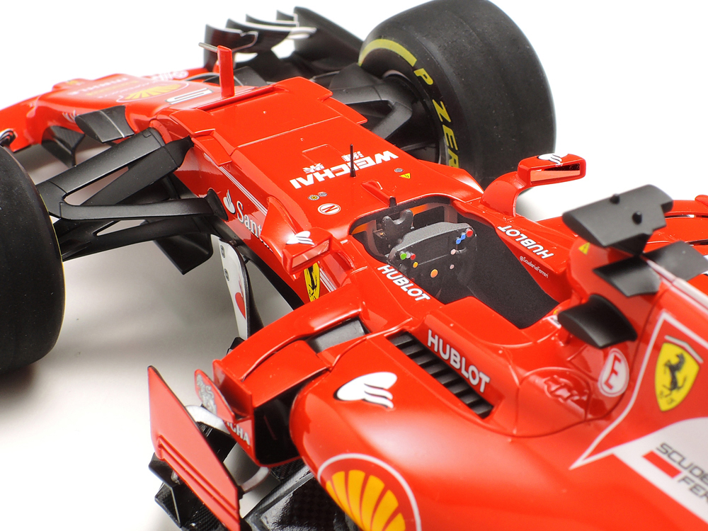 tamiya-20068-4-Ferrari-SF70H-Formel-1
