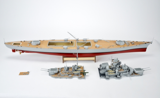 carson-500106001-2-Carson-Bismarck-Schlachtschiff