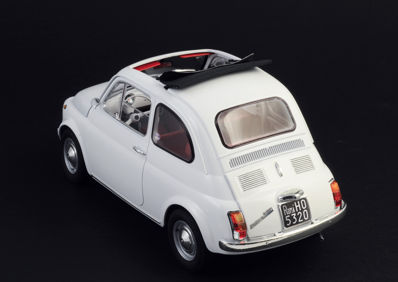 italeri-4703-3-Fiat-500-F-Cinquecento