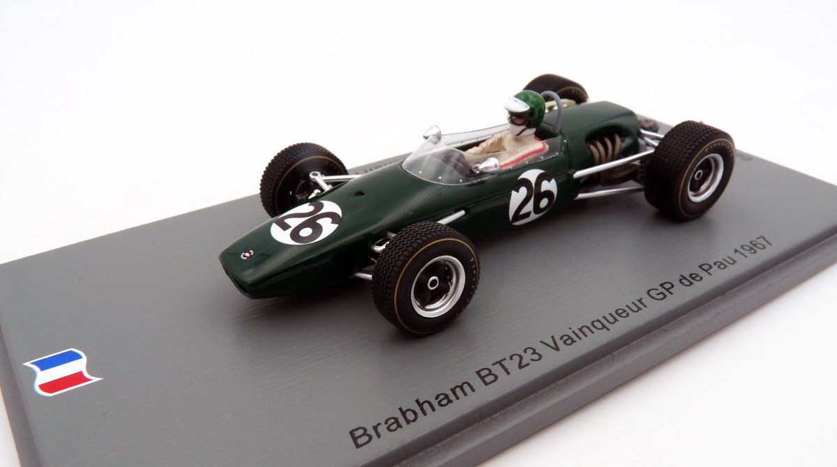 spark-SF250-1-Brabham-BT23-Sieger-GP-de-Pau-1967-Jochen-Rindt-60er-Jahre-Rennoverall