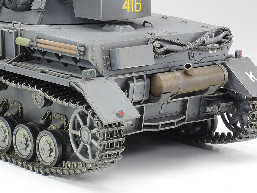 tamiya-35374-5-Panzerkampfwagen-IV-Ausf-F-Sd-Kfz-161