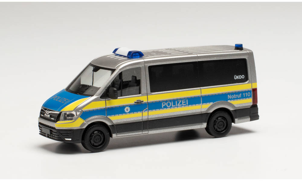 herpa-096195-MAN-TGE-Bus-FD-Polizei-Wiesbaden