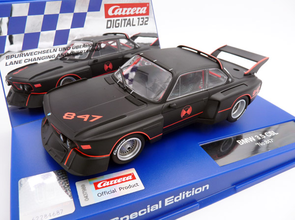 carrera-20030998-1-Idee-und-Spiel-Sondermodell-2021-BMW-35-CSL-No-847-Nomen-est-omen-mattschwarz