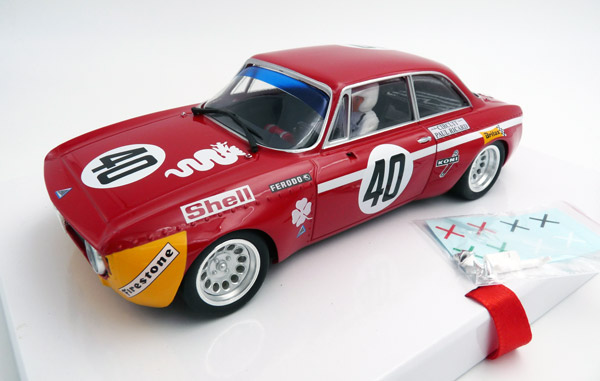 brm-106-1-Alfa-Romeo-GTA-1300-Junior-12h-Paul-Ricard-1971-Winner