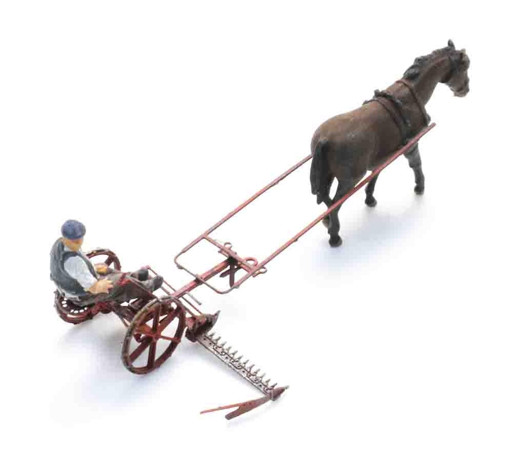 artitec-387610-2-Historischer-Mähbalken-Pferd-Bauer
