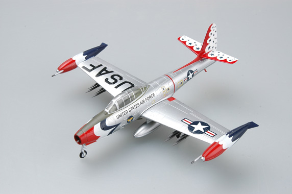 easymodel-36801-F-84G-Thunderjet-USAF-Air-Demonstration-Flight-Team-Thunderbirds-1955