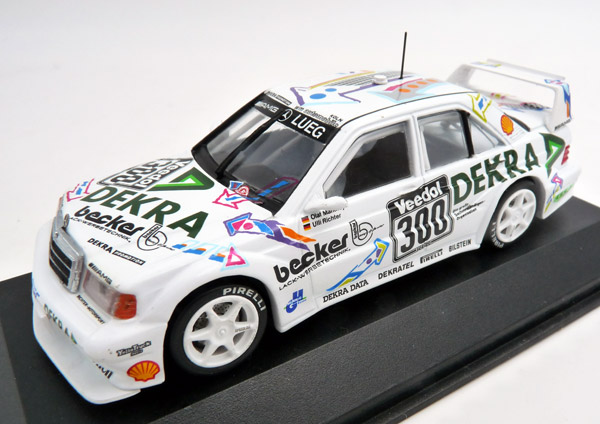 minichamps-933151-Mercedes-Benz-190E-Evo-II-Langstreckenpokal-1993-Olaf-Manthey-Ulli-Richter-Dekra-300