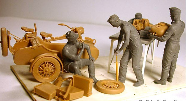 master-box-MB3560-3-Instandsetzungstrupp-Schirrmeister-mit-BMW-R75-Wehrmachtsgespann master-box-MB3560-3-Instandsetzungstrupp-Schirrmeister-mit-BMW-R75-Wehrmachtsgespann