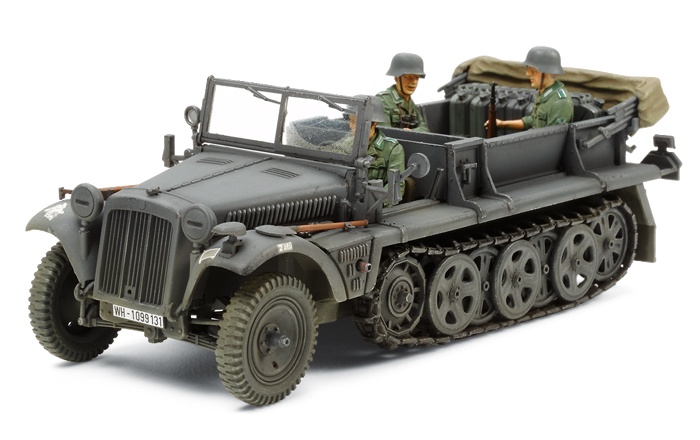 tamiya-37016-1-Deutsches-Sd-Kfz-10-D7-Halbkette-leichter-ZgKw-mit-drei-Figuren