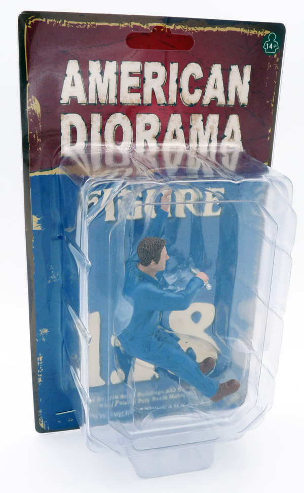 americandiorama-AD38179-1-Frank-beim-Schrauben-unter-der-Haube-Mechaniker americandiorama-AD38179-1-Frank-beim-Schrauben-unter-der-Haube-Mechaniker