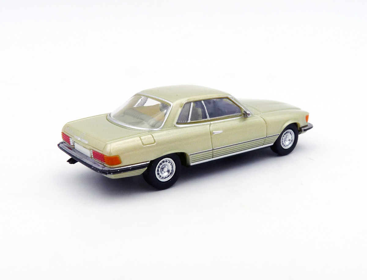 premium-classixxs-PCX870477-2-Mercedes-SLC-C107-silberdistel-grün-metallic