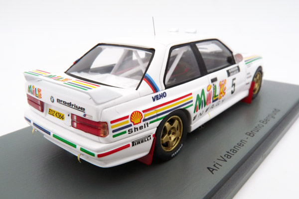spark-S7826-2-Milk-Energy-Prodrive-BMW-M3-S14-Finnland-Rally-1988-5-Ari-Vatanen-Bruno-Berglund