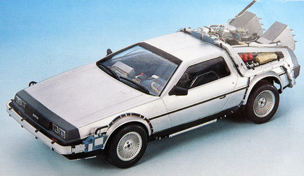 aoshima-4905083059166-BT-01-2-DeLorean-DMC-12-Zurück-in-die-Zukunft-Marty-McFly-Filmauto